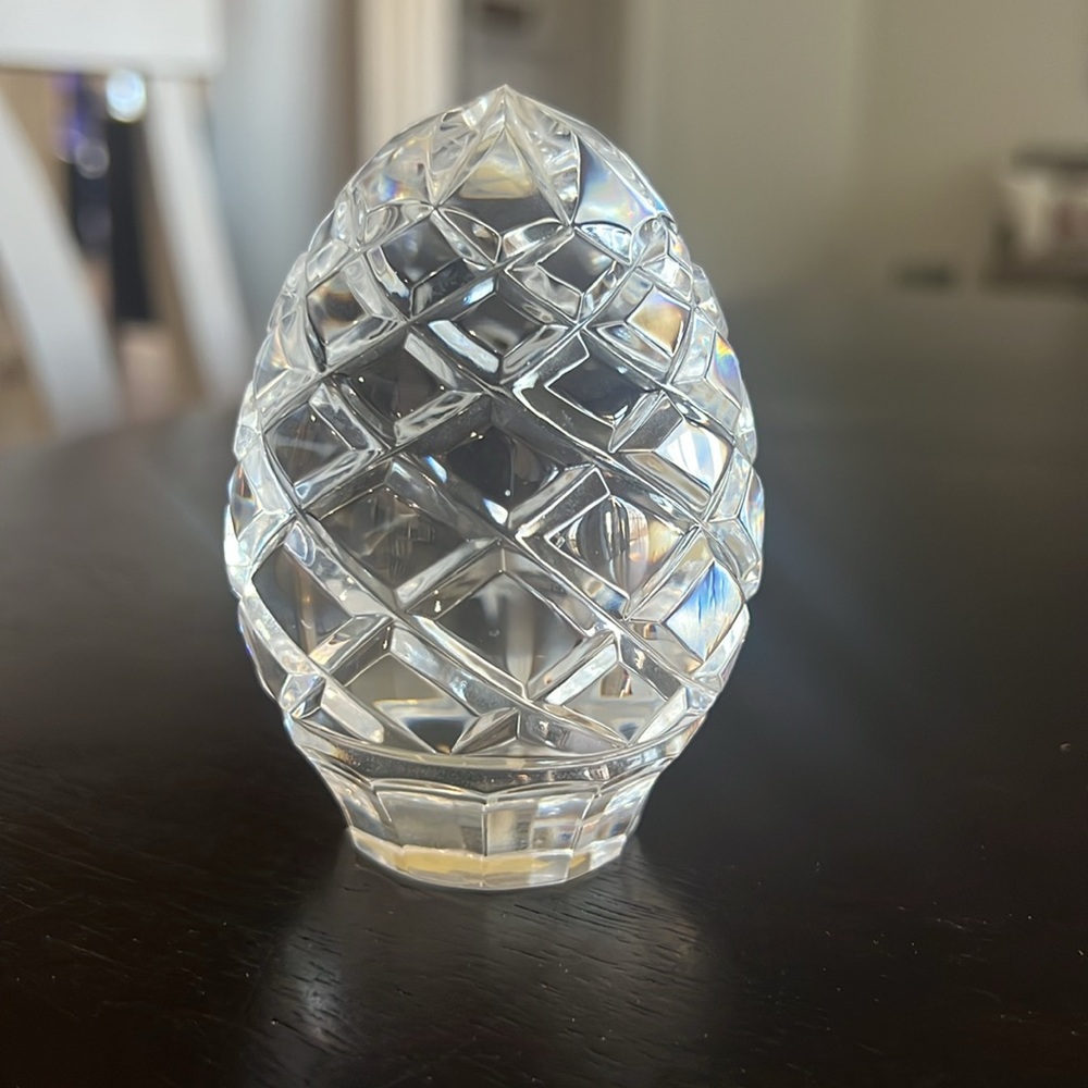*Vintage* lead crystal pBO Crystal Egg from Poland.
